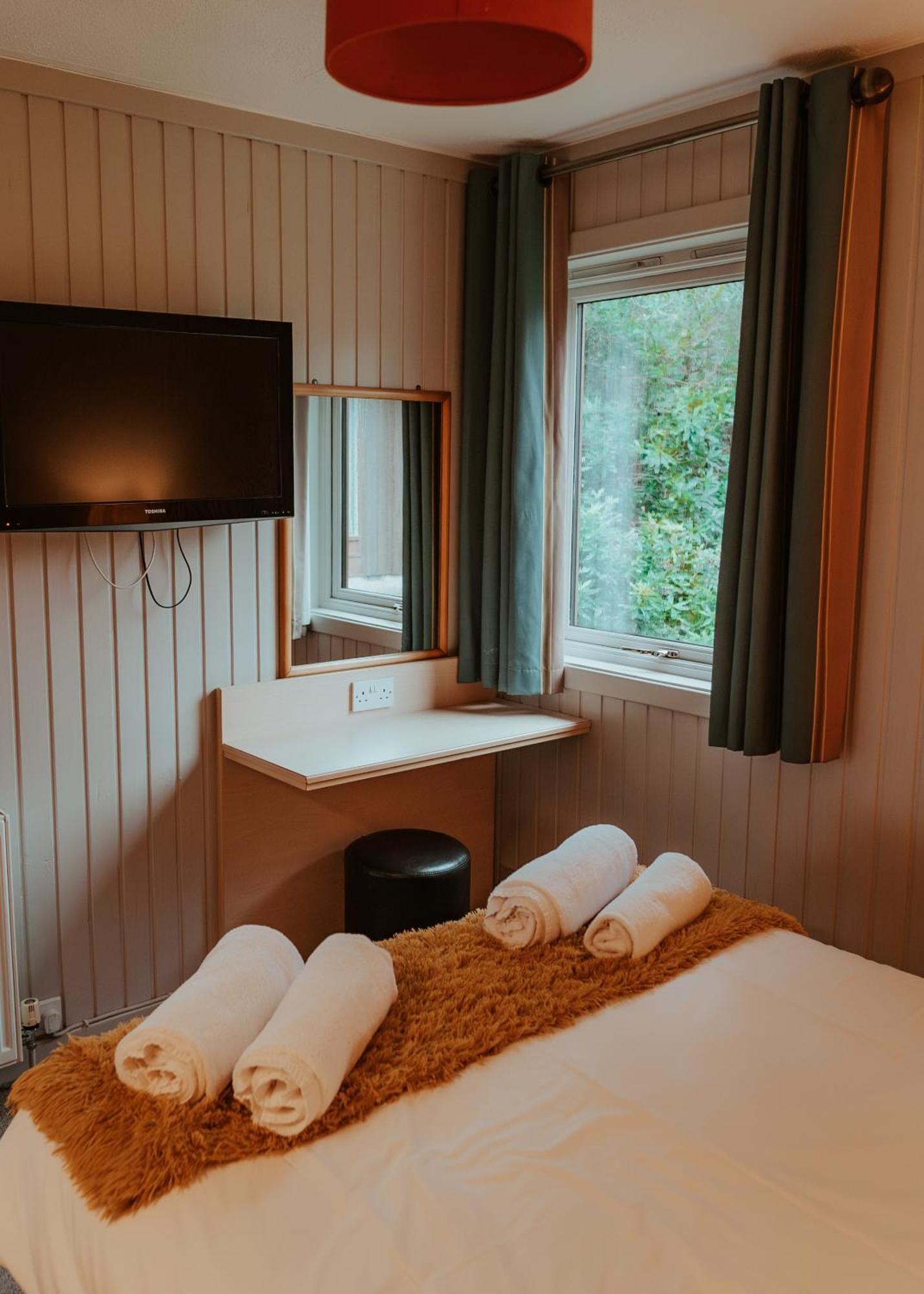 Whisky Whispers Hunters Quay Villa Sandbank Buitenkant foto